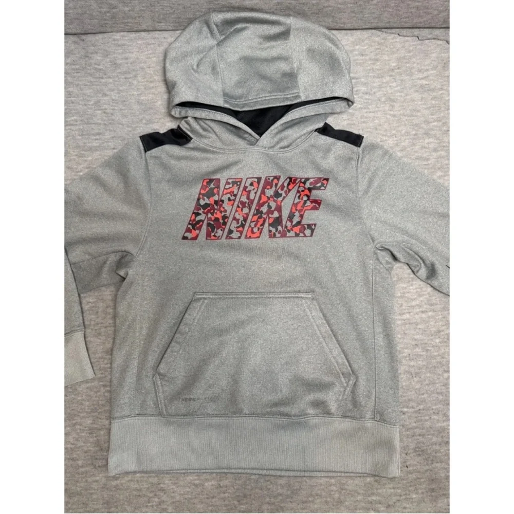 Nike Therma-Fit Sweatshirt Youth XS Gray Logo Kangaroo‎ Pockets Hooded Pullover